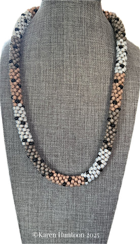 "*****6/0 Painting with Beads Color Block Single Black Spot Necklace - Rose Bronze, Taupe, Opal