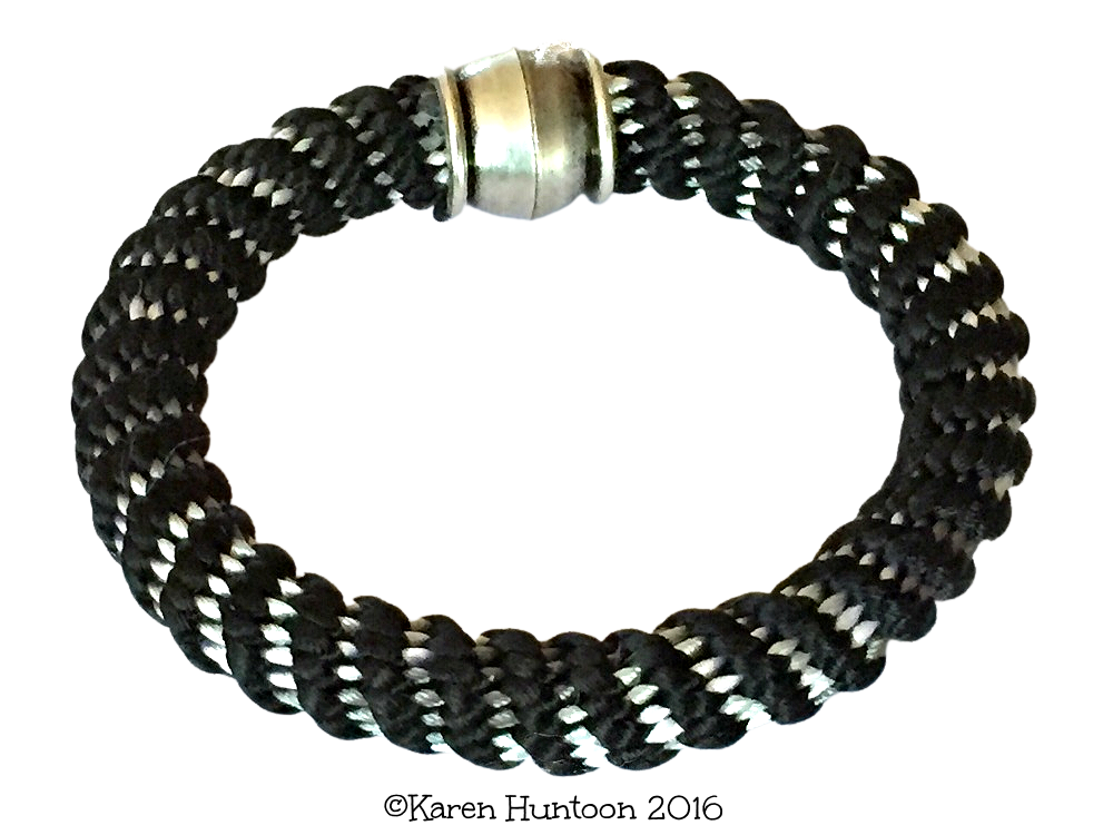 16 Strand Super Spiral Bracelet Kit - Black
