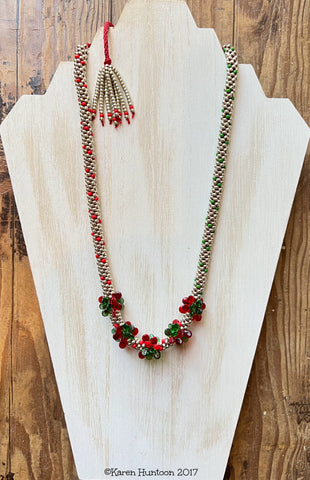 "8/0 Beaded Pip Cluster Necklace Kit"- Holiday